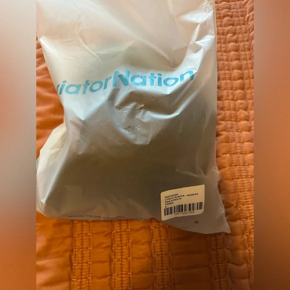 NWT Aviator Nation VENICE SURFER SWEATPANTS - FADED SMOKE - Picture 10 of 11